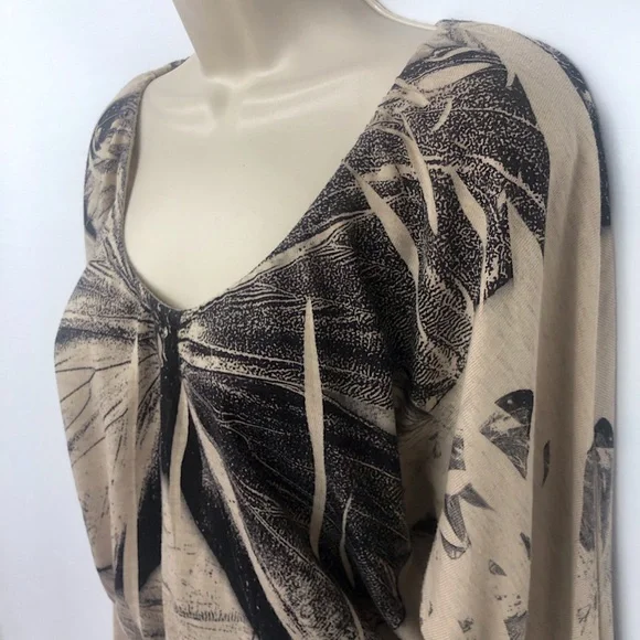 American Rag Graphic Butterfly Print Knit Popover Top - Picture 7 of 16
